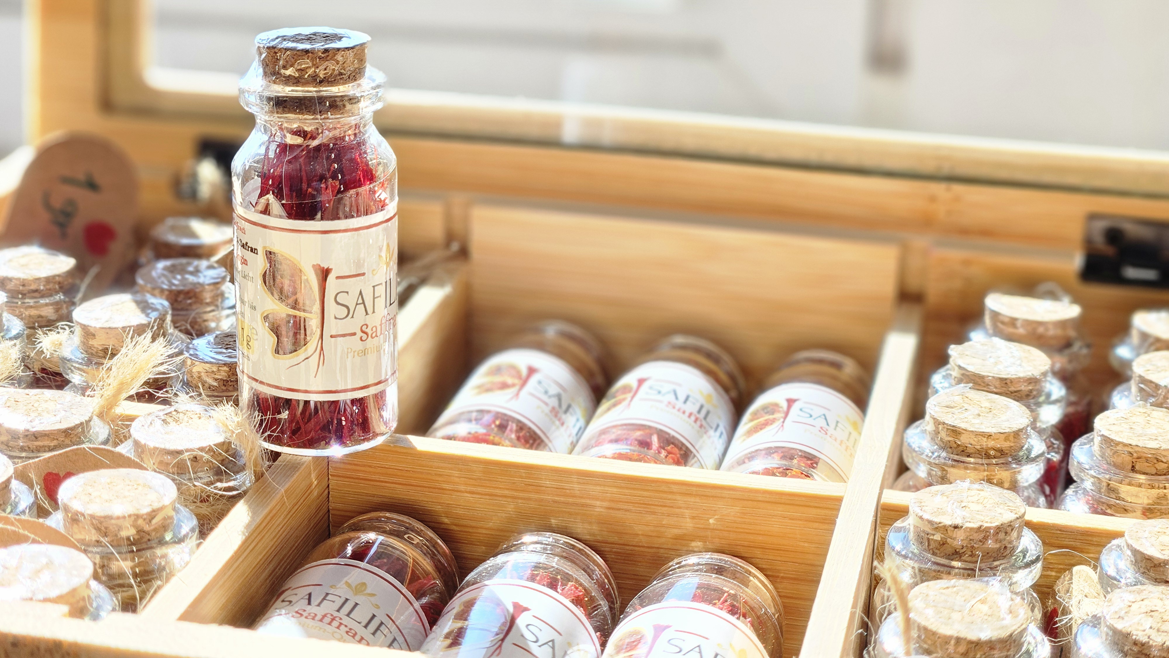 Saffron Thread Package — Glass Package , product photo 1